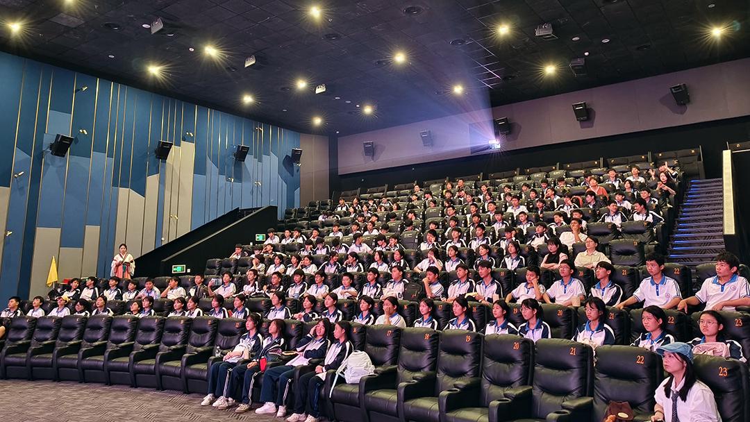 科技与人文的碰撞!寨安中学AI主题研学活动圆满举行 科技与人文的碰撞!寨安中学AI主题研学活动圆满举行